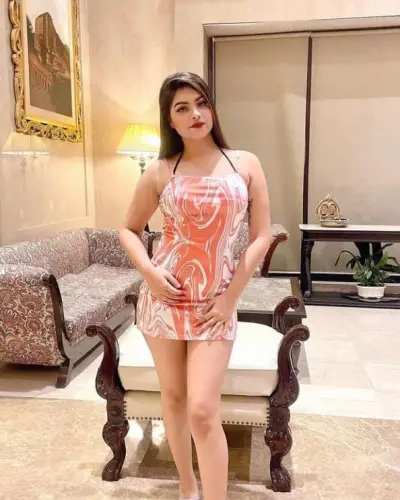 Escorts Service In Versova