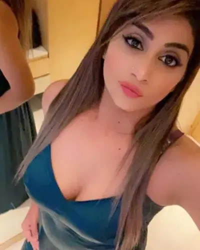 Call Girls Versova Cash On Delivery